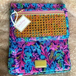 LILLY PULITZER Laptop Sleeve Case 16” - Calypso Coast Print - brand new